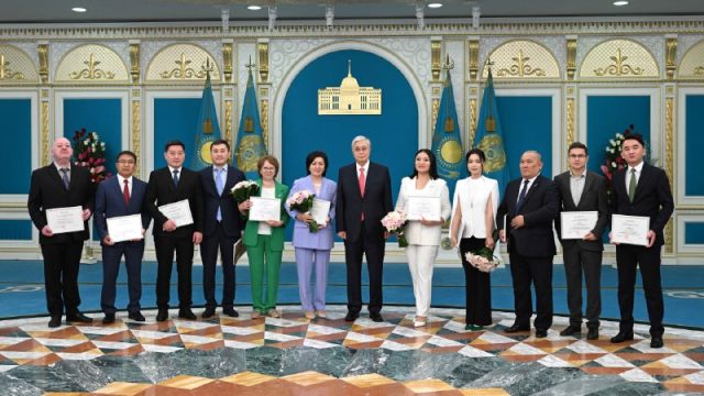 Президент сыйлықтары мен гранттарын кімдер иеленді?