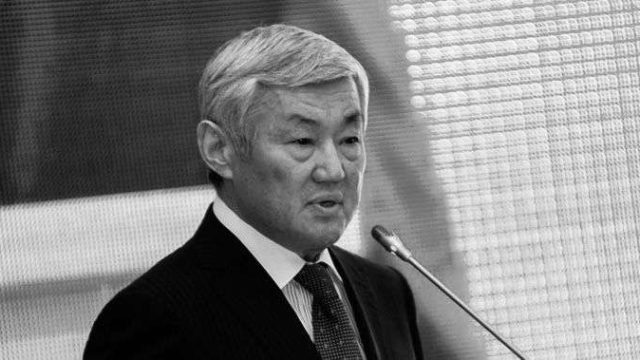 Бердібек Сапарбаев қайтыс болды