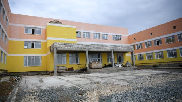 Елімізде жемқорлардың ақшасына 43 жаңа мектеп салынды