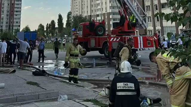 Ақкенттегі өрт: далада қалған тұрғындар наразылық білдірді