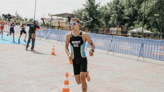 Азия ойындары: Аян Бейсенбаев триатлоннан қола медаль алды