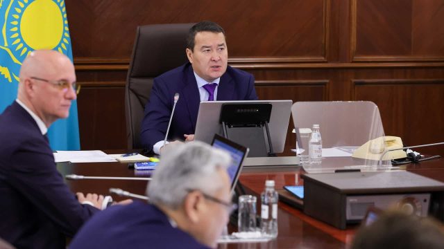 Елімізде алғашқы медициналық-санитарлық көмек беретін дәрі-дәрмектер көбейді