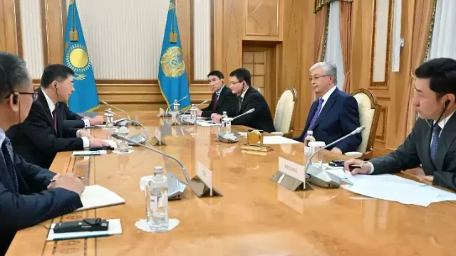 Қасым-Жомарт Тоқаев SINOPEC корпорациясының басшысын қабылдады