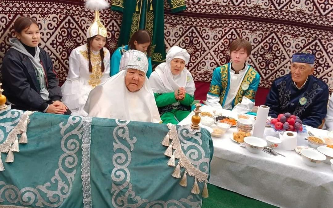 салт-дәстүр, бесік