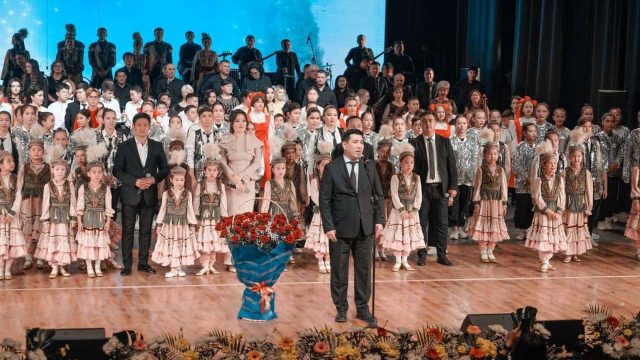 Жайық бойын әнге бөлеген концерт