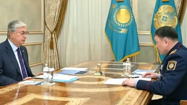 Президент ішкі істер министрі Ержан Сәденовті қабылдады