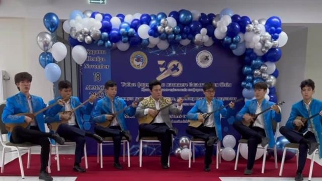 «Нәтижеге бағытталған білім». Алматыда ғылыми-әдістемелік конференция өтті
