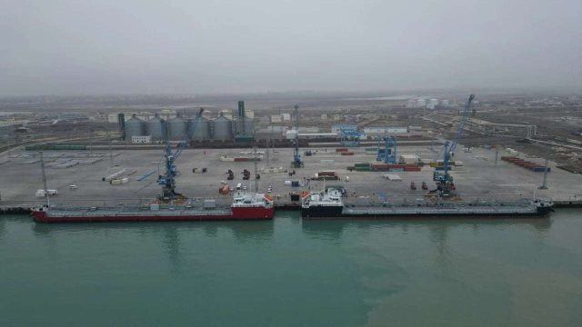 Ақтау портына екі жаңа мұнай құю танкері алынды