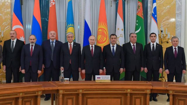 Мемлекет басшысының Ресейге екі күндік жұмыс сапары қалай өтті?
