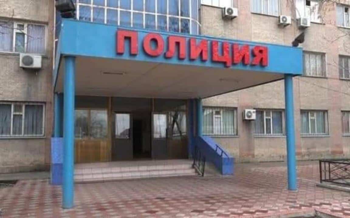 Сауда дүкенінен алтын жымқырған күдікті әйел ұсталды