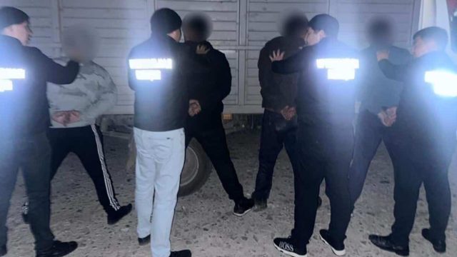 Полицейлер 10 млн теңге шығын келтірген мал ұрлығына қатысы бар адамдар тобын ұстады