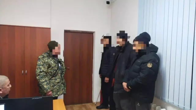 Абай облысында ауыл тұрғынын алдап кеткен алаяқтар ұсталды