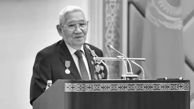 Президент Өмірбек Байгелдінің отбасы мен туыстарына көңіл айтты