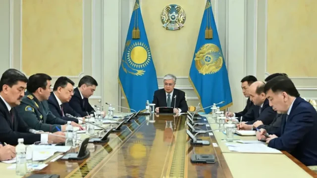Қасым-Жомарт Тоқаев Республикалық штабтың отырысын өткізді