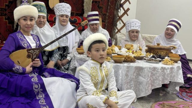 Алматыда ұлттық дәстүрлер мен отбасылық құндылықтар күні тойланды