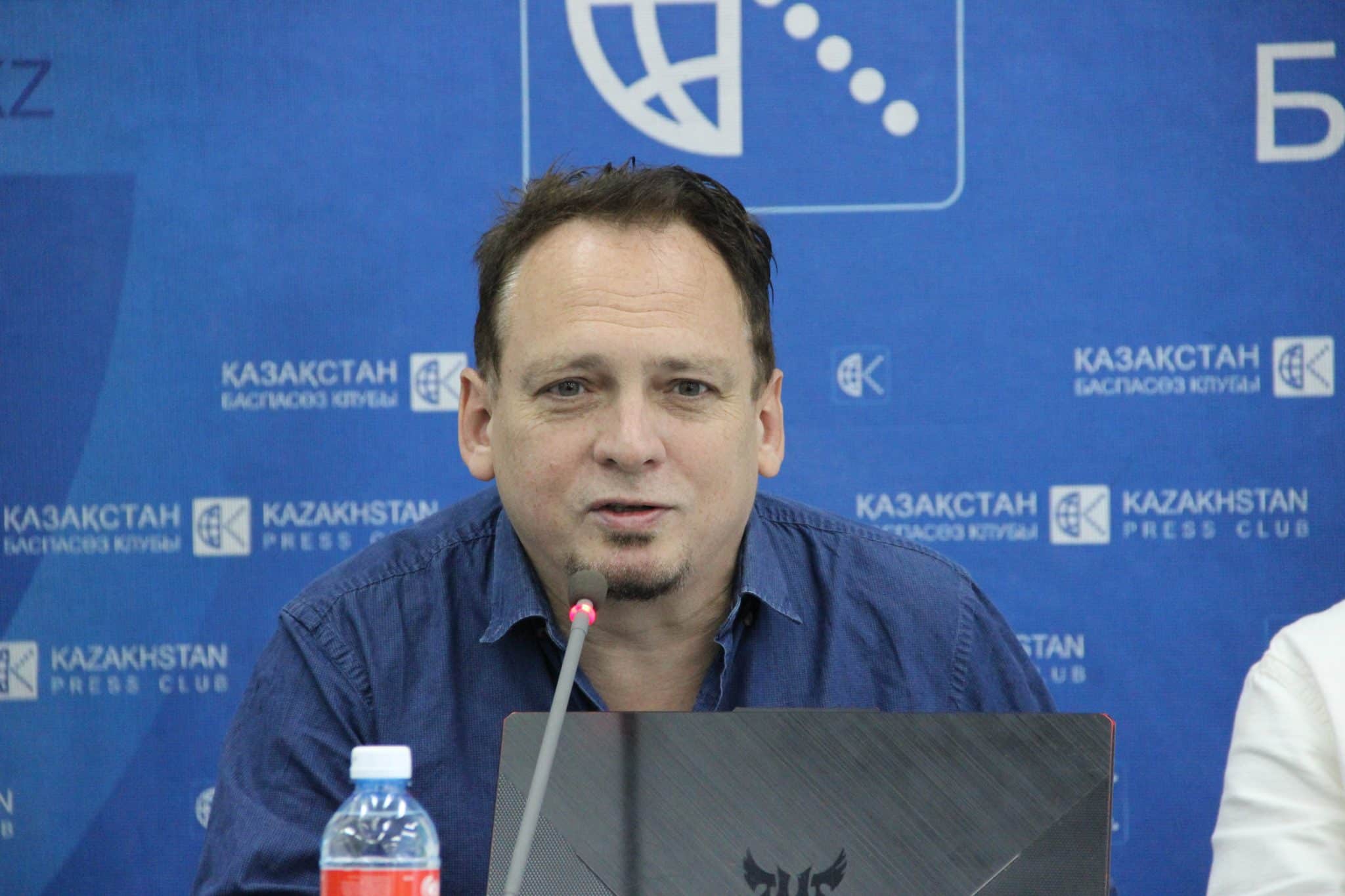 Алексей Гостев, журналист.