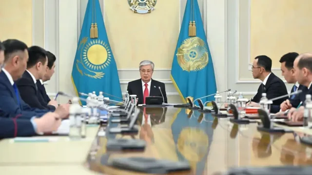 Мемлекет басшысы қауіпсіздік кеңесінің отырысын өткізді