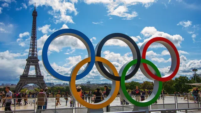 Париж-2024: бүгін жарыс жолына қандай спортшылар шығады?