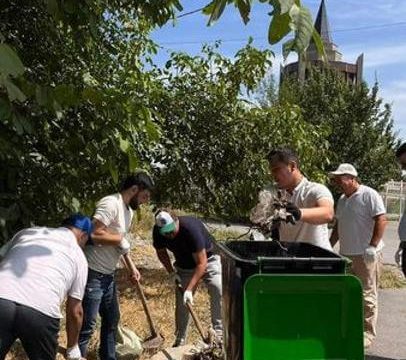 Түркістан: Сайрамда «Таза бейсенбі» апталық акциясы жалғасып жатыр
