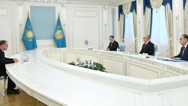 Мемлекет басшысы Франция елшісі Сильван Гиогені қабылдады