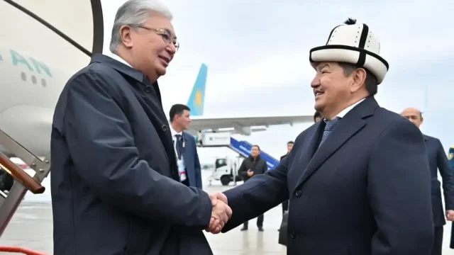 Қасым-Жомарт Тоқаев Қырғызстанға ұшып барды