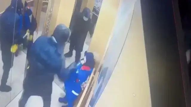 Астанада жасөспірім лифтіде тұрған 5 жасар балаға шабуыл жасады