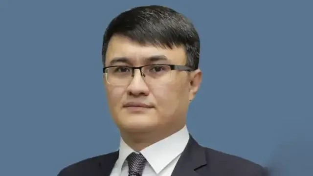 Президент Мемлекеттік басқару академиясының ректорын ауыстырды