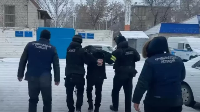 Оралда 25 жыл бұрын екі адамды өлтірген күдіктілер ұсталды