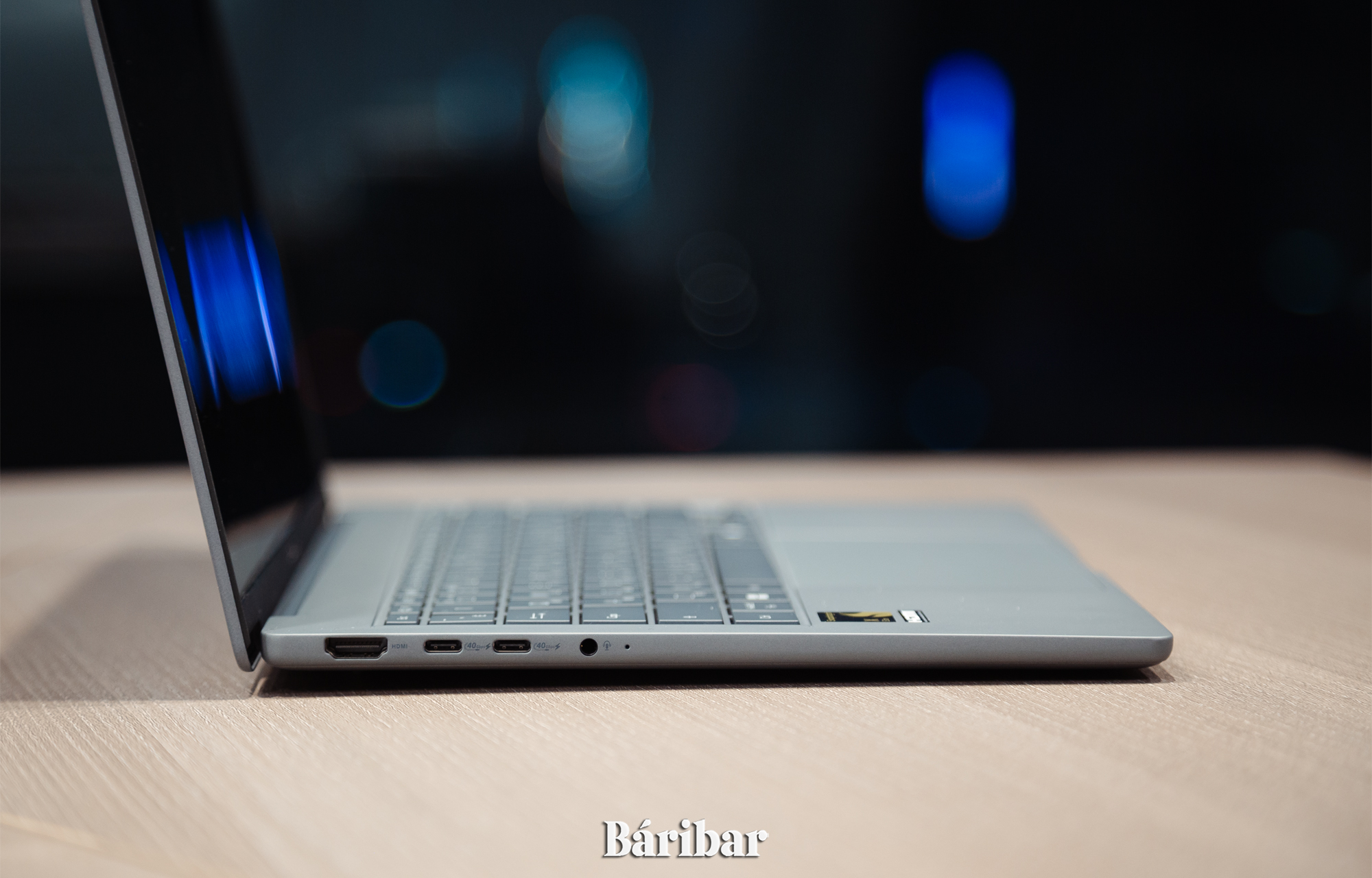 ASUS Zenbook A14, ноутбук