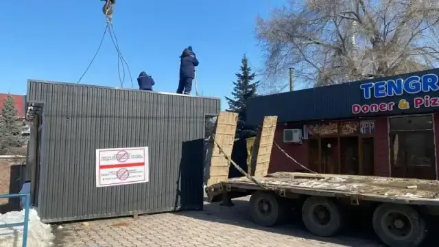 Алматының Медеу ауданында 13 заңсыз дүңгіршек сүрілді