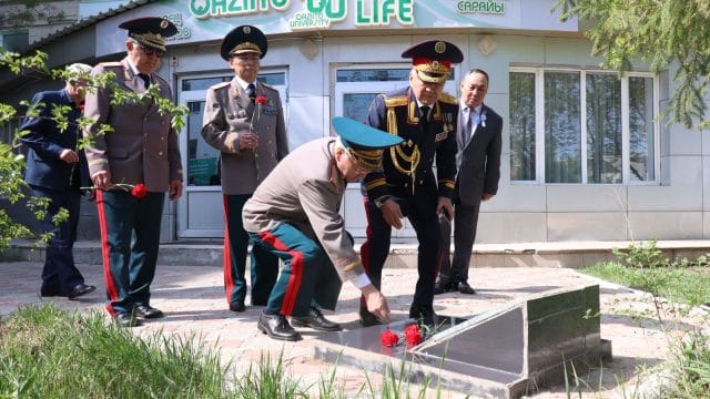 «Жеңістің рухы биік, даңқы мәңгі»: Оралда Ұлы Жеңістің 80 жылдығына арналған іс-шара өтті