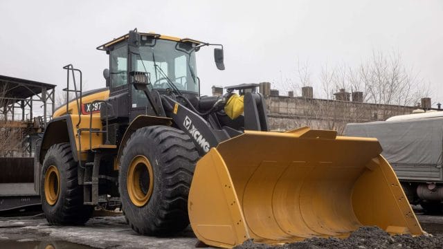 Ақтөбе ферроқорытпа зауыты автопаркін жаңартып жатыр