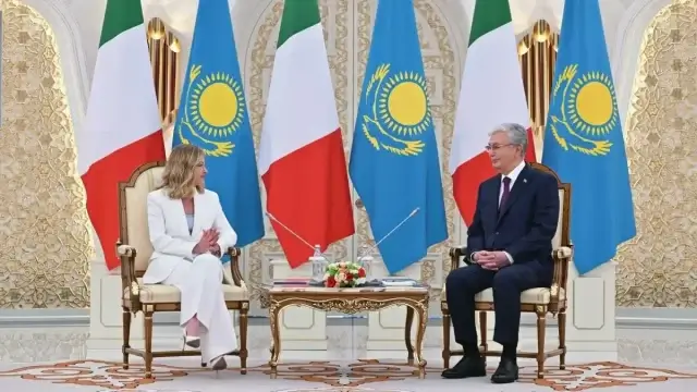 Тоқаев Италия премьер-министрімен келіссөз жүргізді