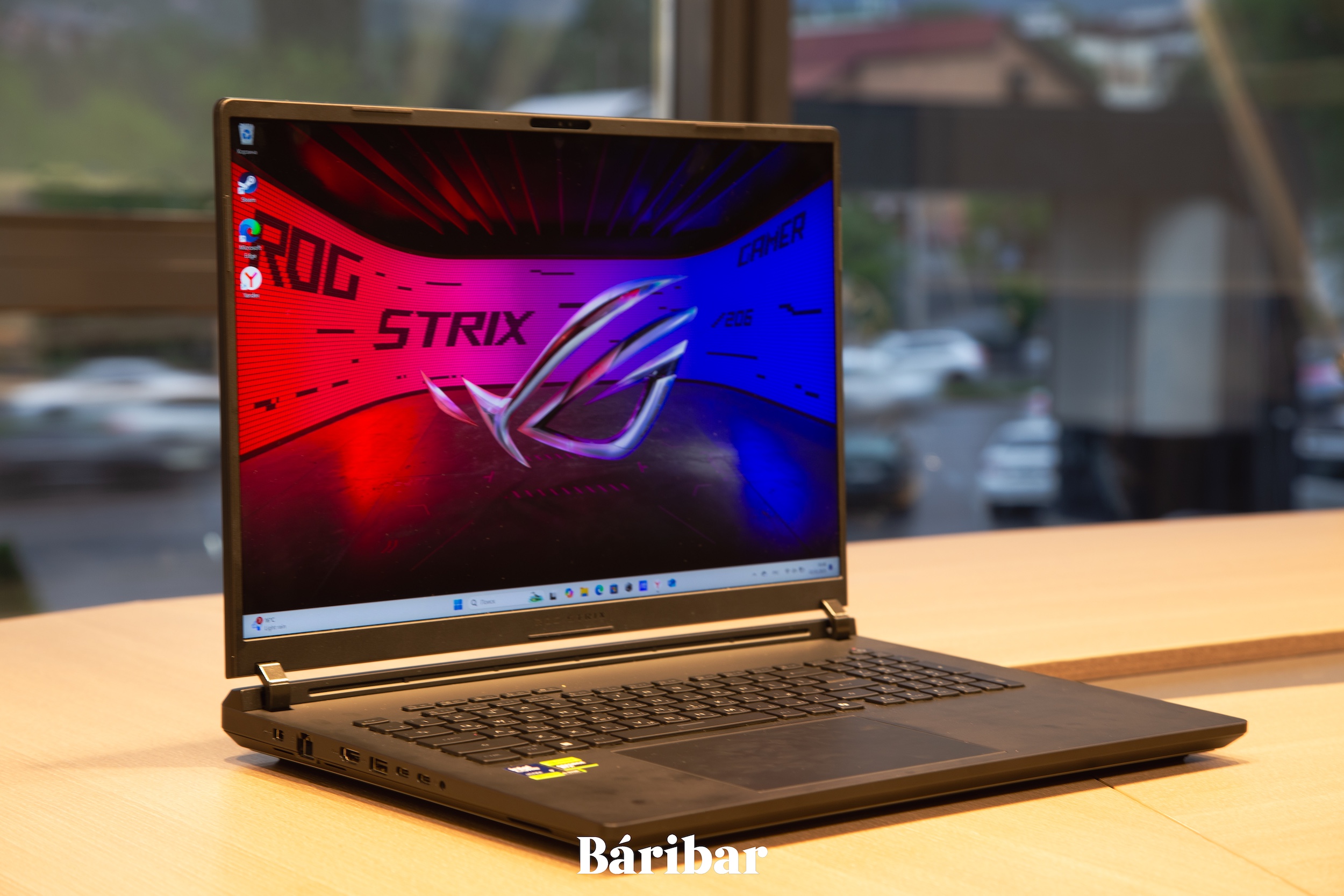 ROG Strix SCAR 16/18, Asus