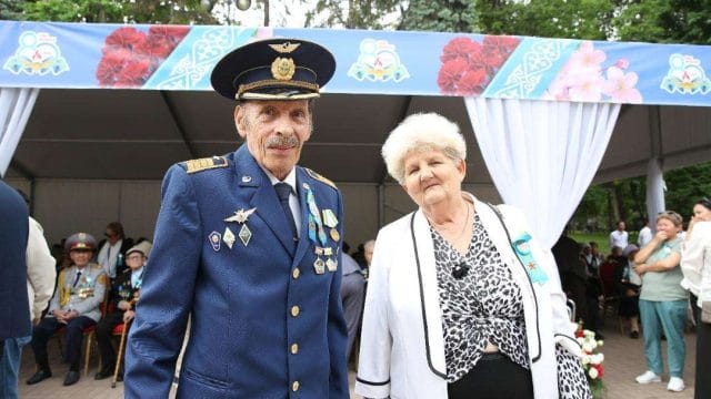 Алматыда Жеңістің 80 жылдығы қалай аталып өтті?