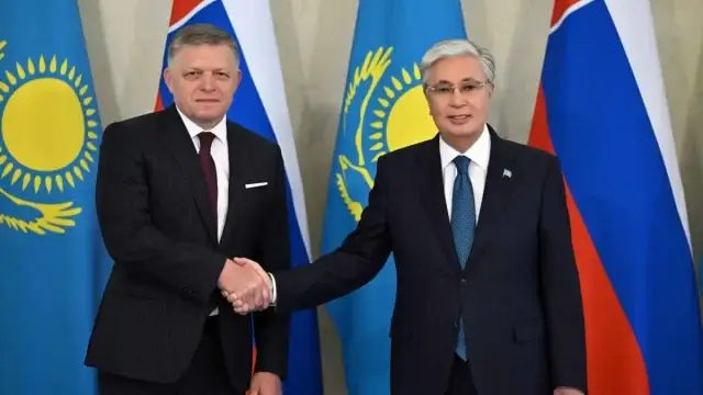 Қасым-Жомарт Тоқаев Роберт Фицомен келіссөз жүргізді