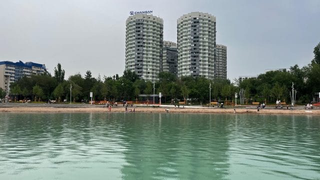 Алматыда Сайран көлінің аумағында санитарлық тәртіпті бұзғандарға айыппұл салынады