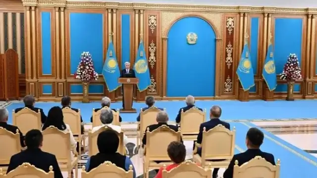 Тоқаев дәрігерлерді кәсіби мерекесімен құттықтап, марапаттады