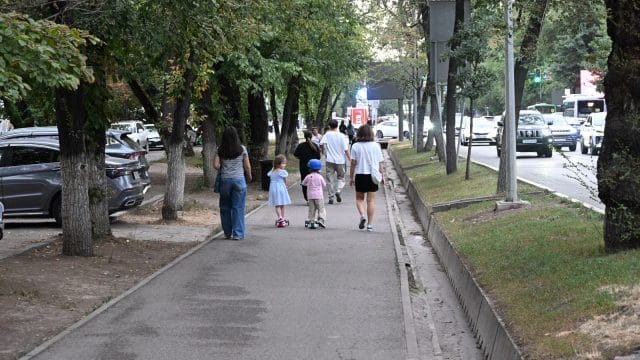 Алматы жаяу жүргіншілер мен велосипедшілер үшін ыңғайлы болады