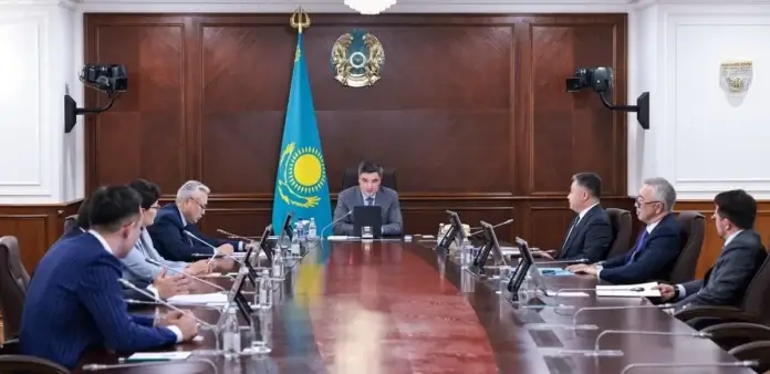 Олжас Бектенов