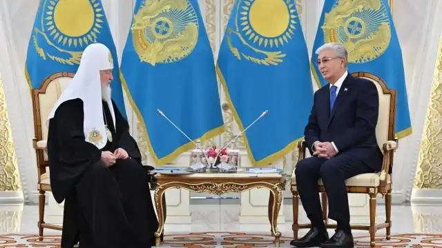 Президент Мәскеу және бүкіл Ресей патриархы Кириллмен кездесті
