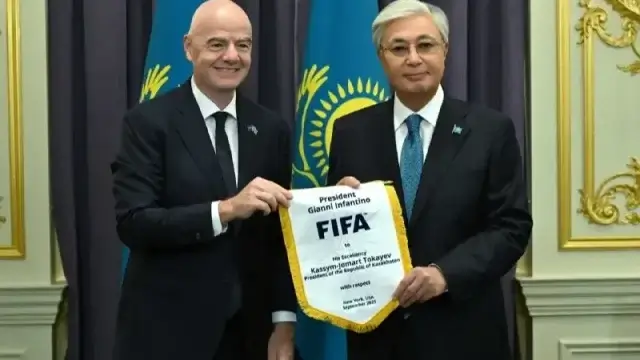 Қасым-Жомарт Тоқаев FIFA президентін қабылдады