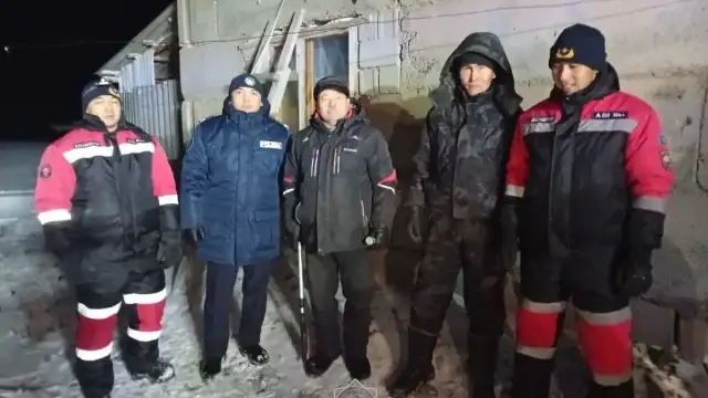 Абай облысында боранда мал іздеген 2 ер адам адасып кетті