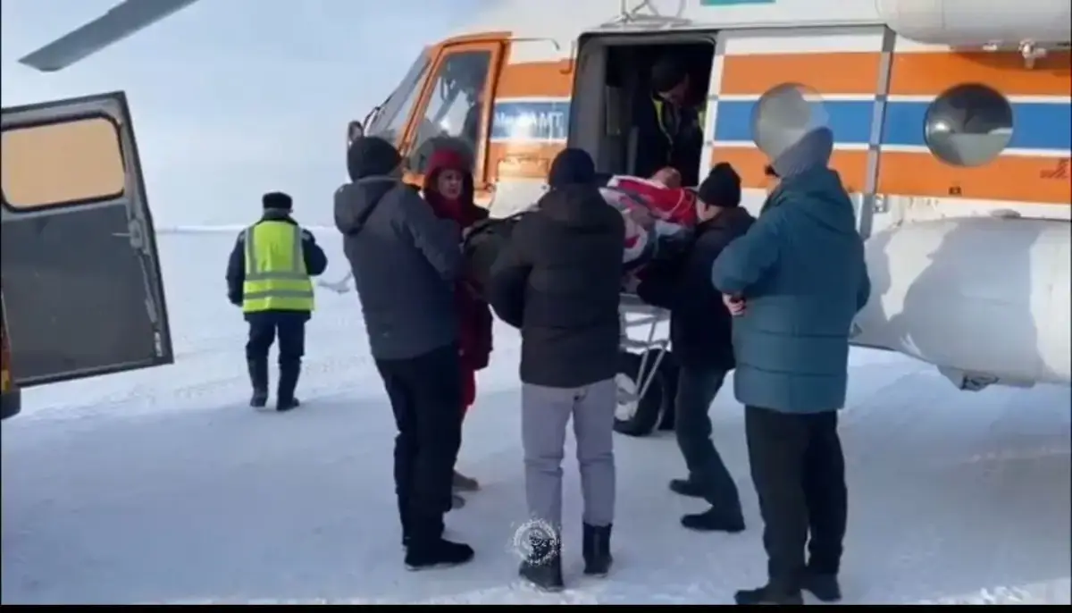 Қазавиақұтқару тікұшағы Зайсаннан Өскеменге науқасты жеткізді