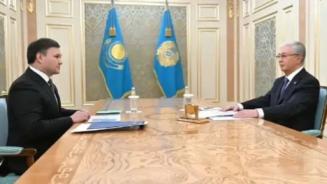 Тоқаев мұнай-газ секторындағы жоспарлармен танысты