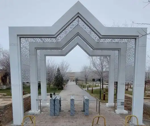 Енді Ясауи кесенесіне келушілер құжатпен ғана кіреді