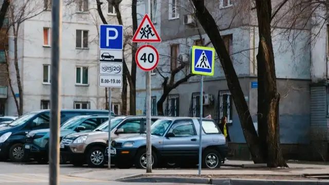 Енді жол ережесін қайта бұзған жүргізушілер 15 тәулікке қамалады
