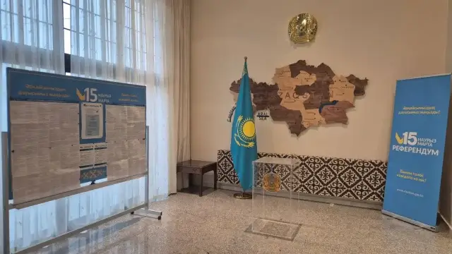 Референдум: ел азаматтарының жартысынан көбі дауыс берді