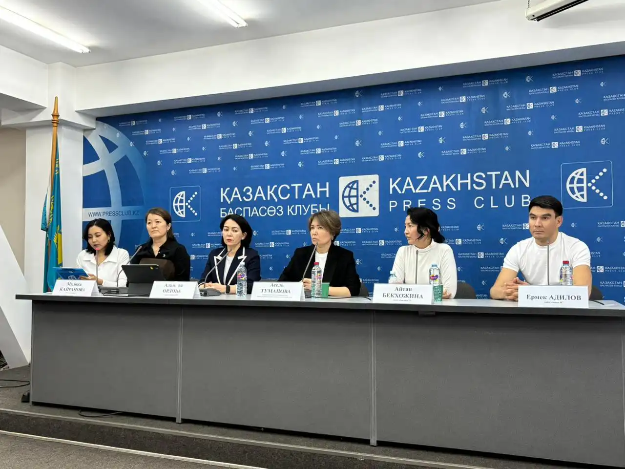 Ата-аналар шағымы: Назарбаев мектебінің оқушылары асхана тамағынан ауруға шалдыққан