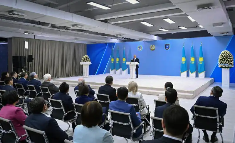 тоқаев, ғылыми қауымдастықпен кездесу